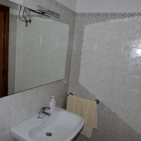 Mary Centro Storico Apartment Alghero
