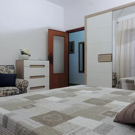 Mary Centro Storico Apartment *